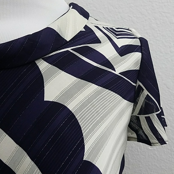 Lauren M. Petites Mod Print Chiffon Top T59 - Picture 2 of 5